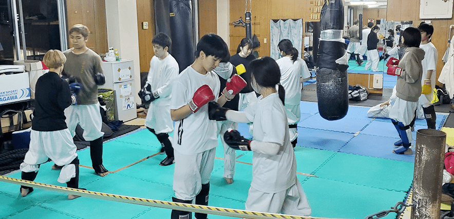 勇真会